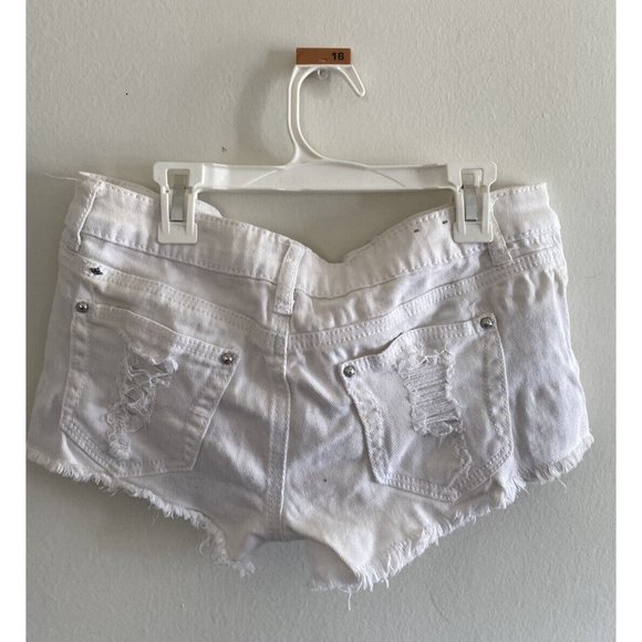 Almost Famous Womens White Shorts Distressed Size 5 READ DESCRIPTION - Picture 7 of 12